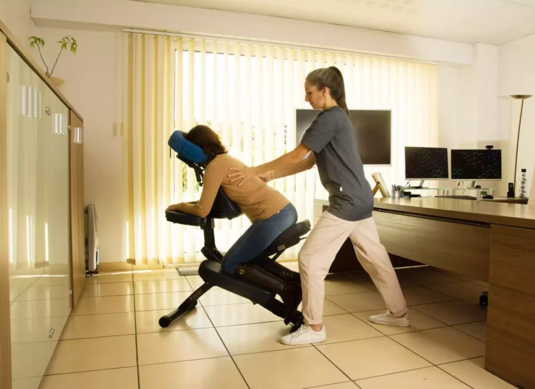Photo d'un massage assis en entreprise